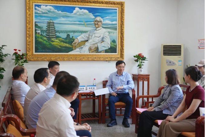 久久久精品国产亚洲成人满18免费网站