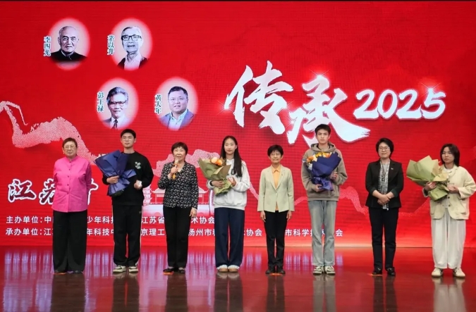 久久久精品国产亚洲成人满18免费网站