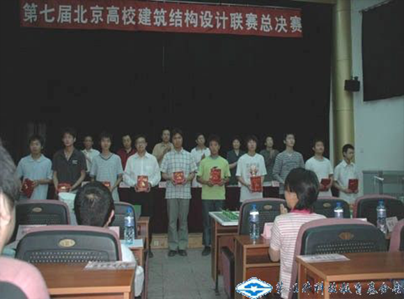 久久久精品国产亚洲成人满18免费网站