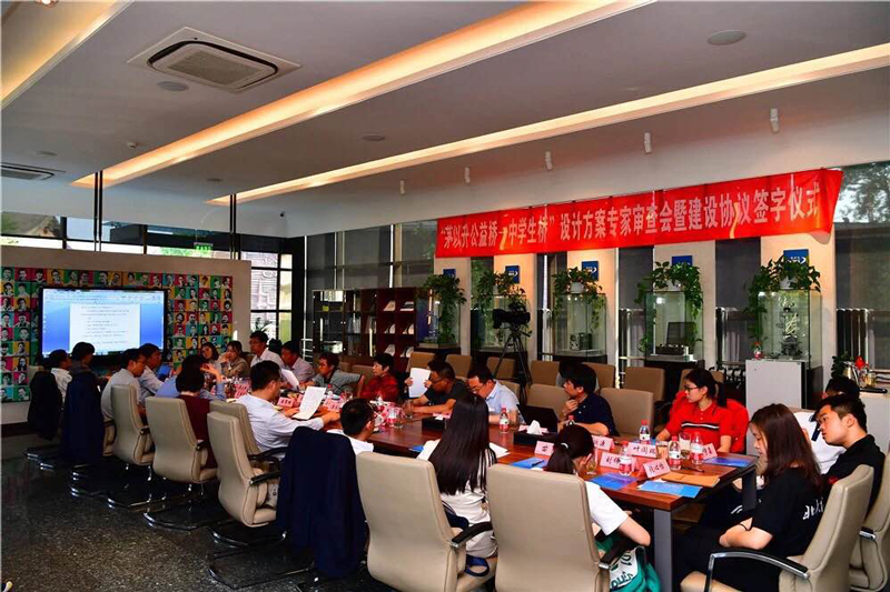 久久久精品国产亚洲成人满18免费网站