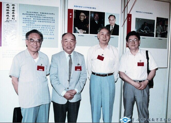 久久久精品国产亚洲成人满18免费网站