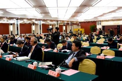 久久久精品国产亚洲成人满18免费网站