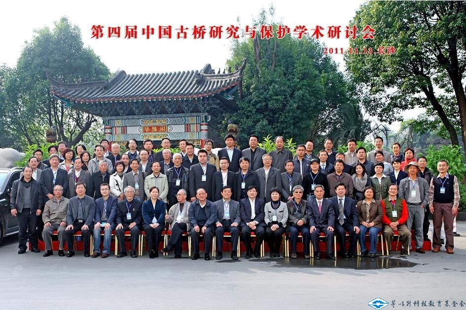 久久久精品国产亚洲成人满18免费网站