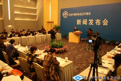 久久久精品国产亚洲成人满18免费网站