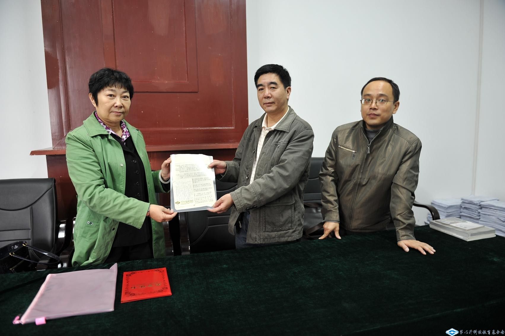 久久久精品国产亚洲成人满18免费网站