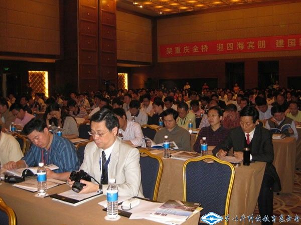 久久久精品国产亚洲成人满18免费网站