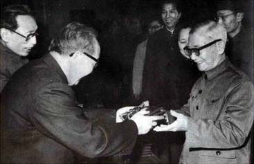 久久久精品国产亚洲成人满18免费网站