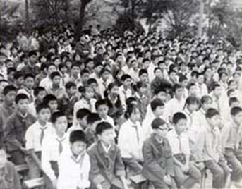 久久久精品国产亚洲成人满18免费网站