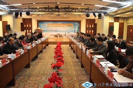 久久久精品国产亚洲成人满18免费网站