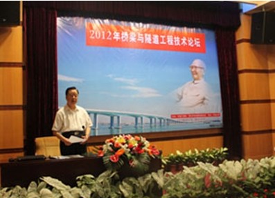 久久久精品国产亚洲成人满18免费网站