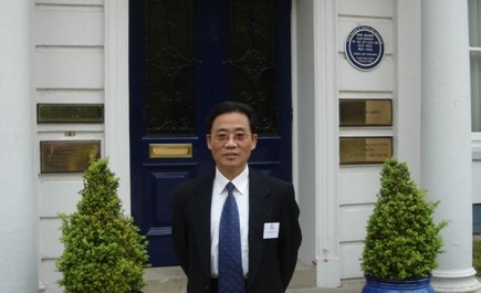 久久久精品国产亚洲成人满18免费网站