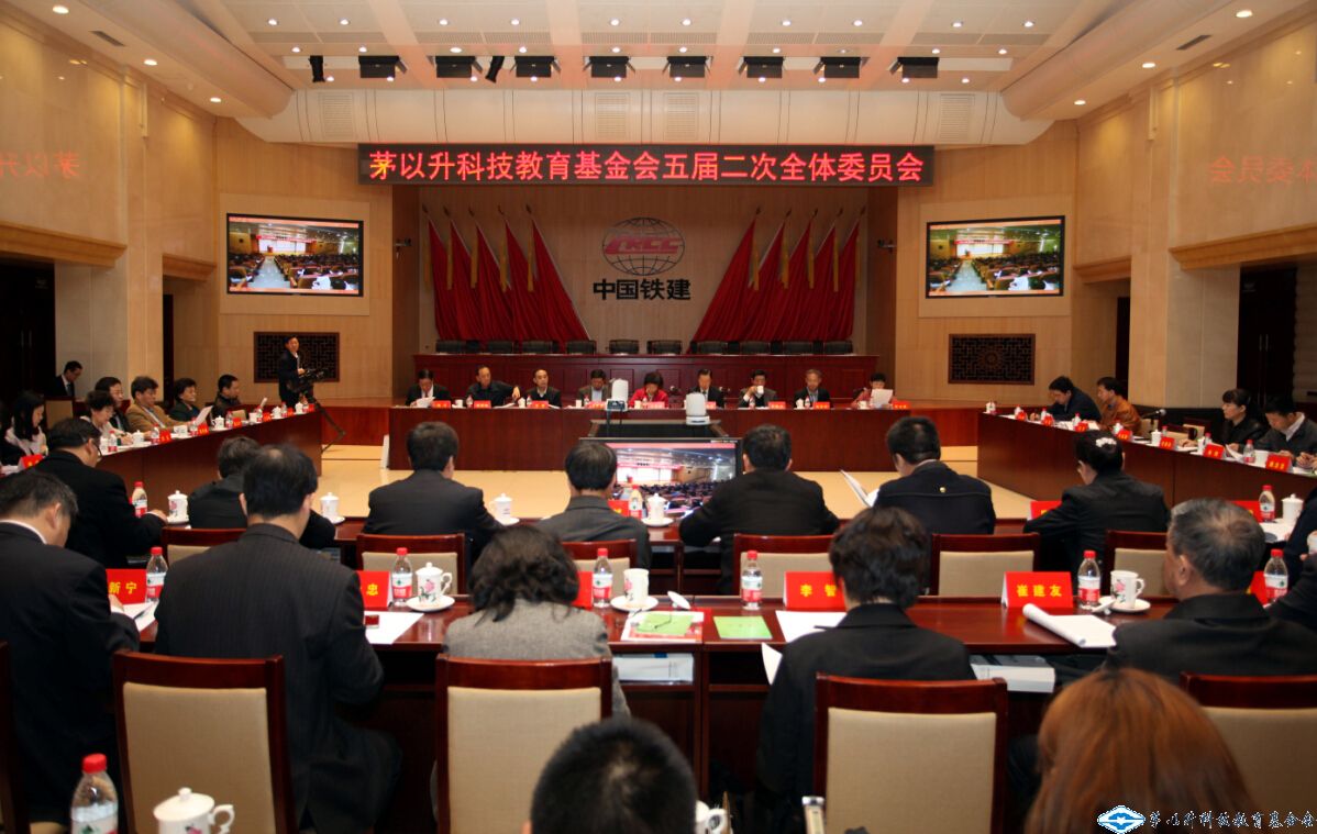 久久久精品国产亚洲成人满18免费网站