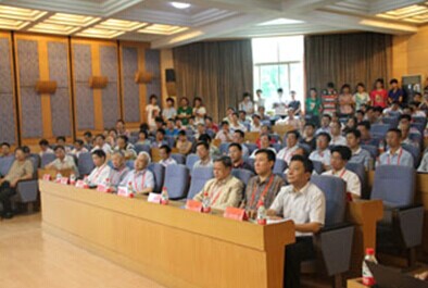 久久久精品国产亚洲成人满18免费网站