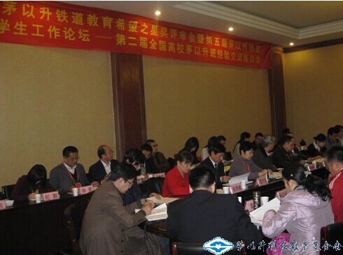 久久久精品国产亚洲成人满18免费网站