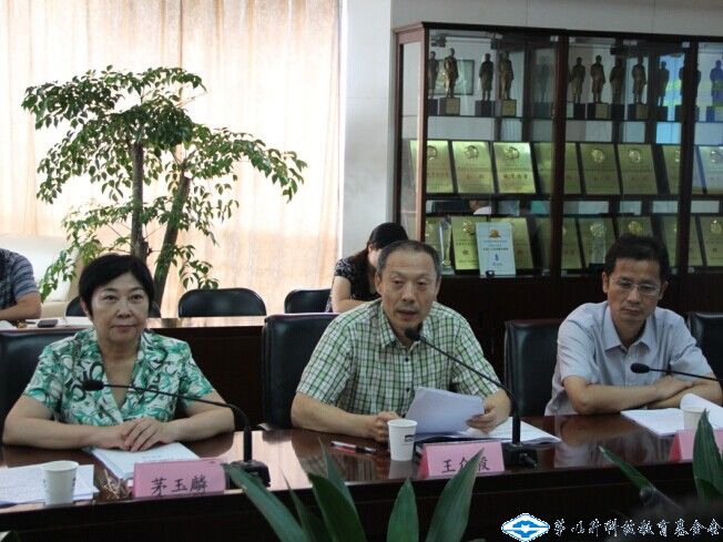 久久久精品国产亚洲成人满18免费网站