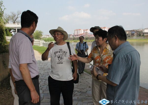 久久久精品国产亚洲成人满18免费网站