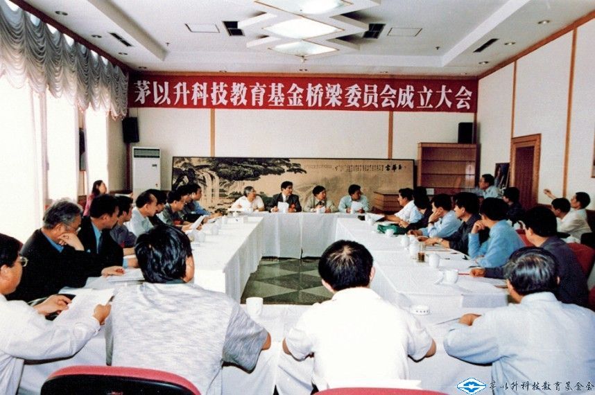 久久久精品国产亚洲成人满18免费网站