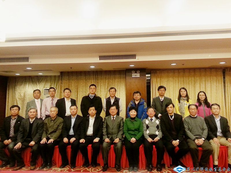 久久久精品国产亚洲成人满18免费网站