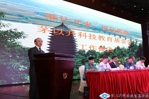 久久久精品国产亚洲成人满18免费网站