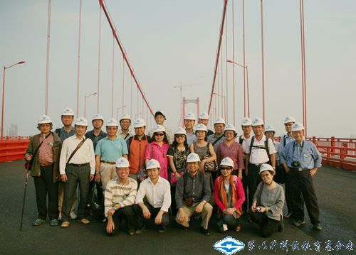 久久久精品国产亚洲成人满18免费网站