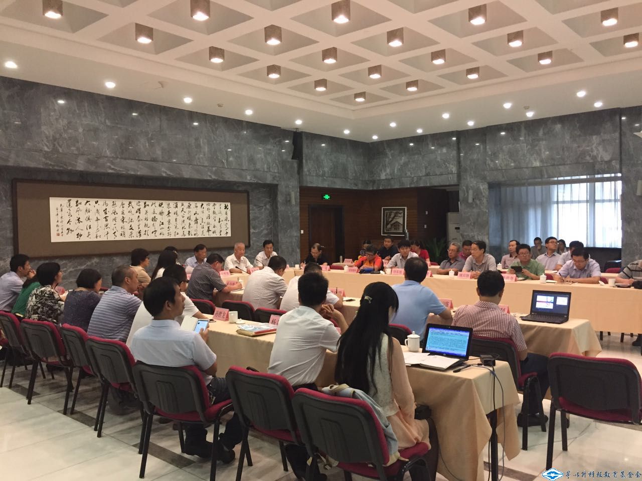 久久久精品国产亚洲成人满18免费网站