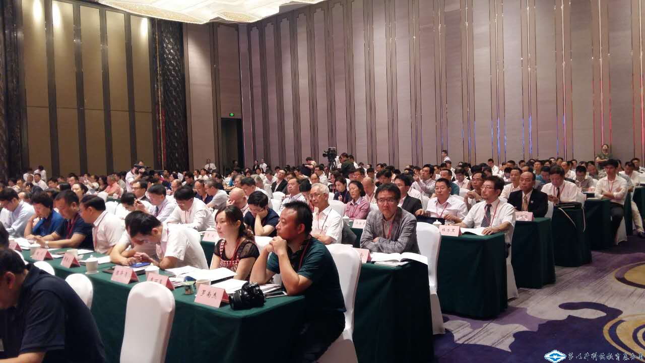 久久久精品国产亚洲成人满18免费网站