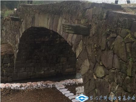 久久久精品国产亚洲成人满18免费网站