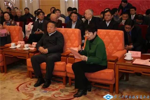 久久久精品国产亚洲成人满18免费网站