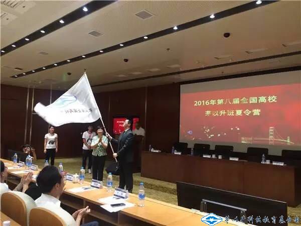 久久久精品国产亚洲成人满18免费网站