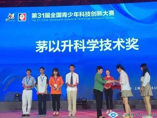 久久久精品国产亚洲成人满18免费网站