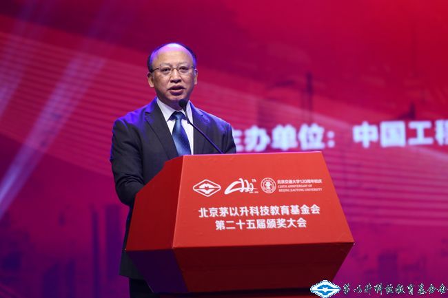 久久久精品国产亚洲成人满18免费网站