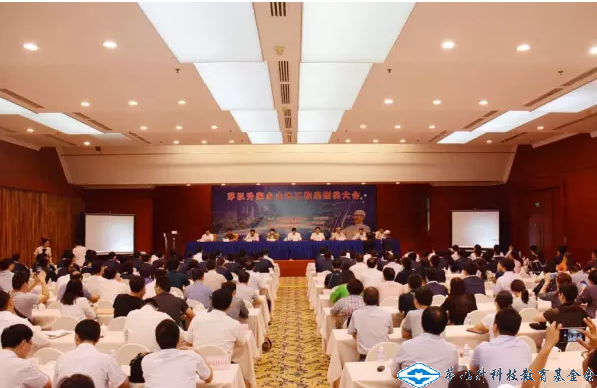 久久久精品国产亚洲成人满18免费网站