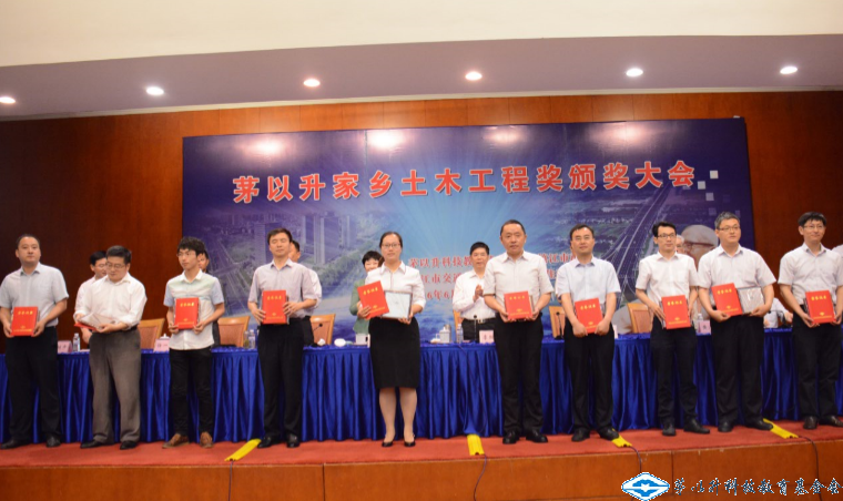 久久久精品国产亚洲成人满18免费网站