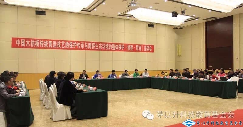 久久久精品国产亚洲成人满18免费网站