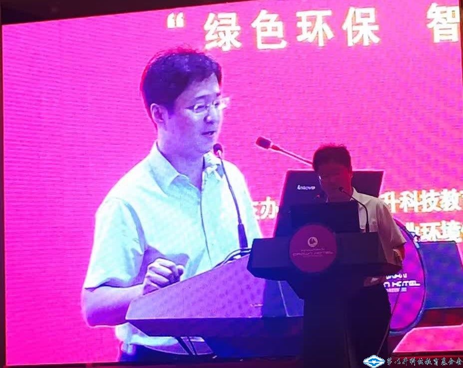 久久久精品国产亚洲成人满18免费网站