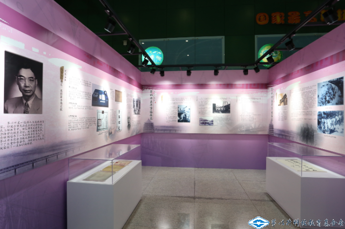 久久久精品国产亚洲成人满18免费网站