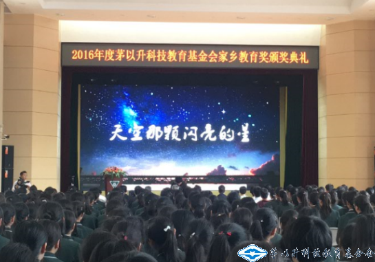 久久久精品国产亚洲成人满18免费网站