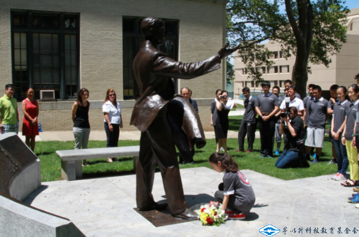 久久久精品国产亚洲成人满18免费网站