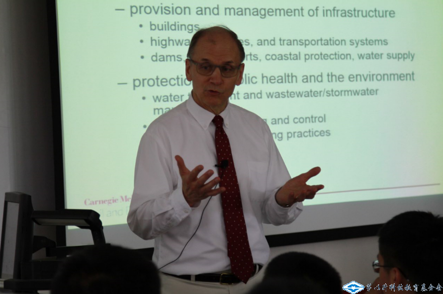 久久久精品国产亚洲成人满18免费网站