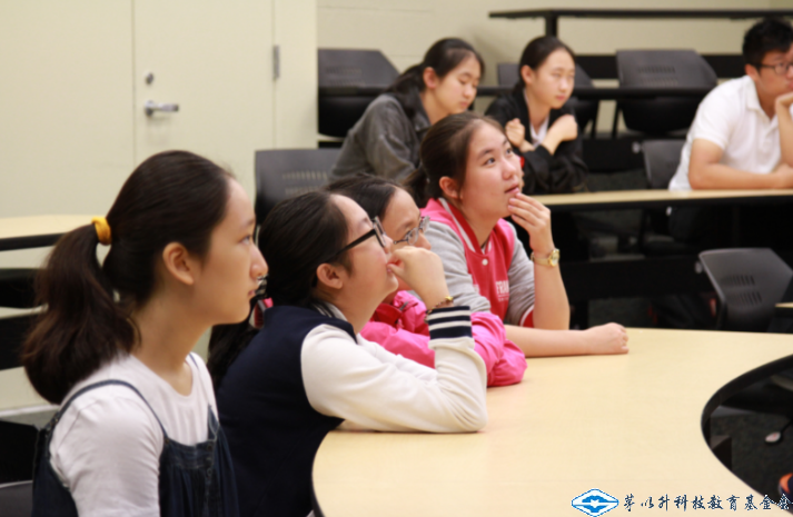 久久久精品国产亚洲成人满18免费网站