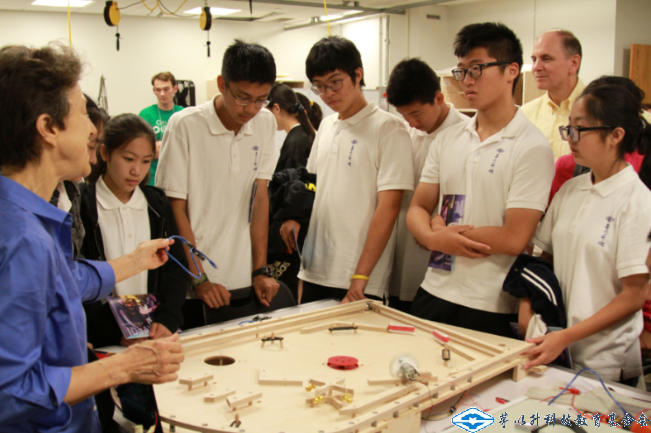 久久久精品国产亚洲成人满18免费网站