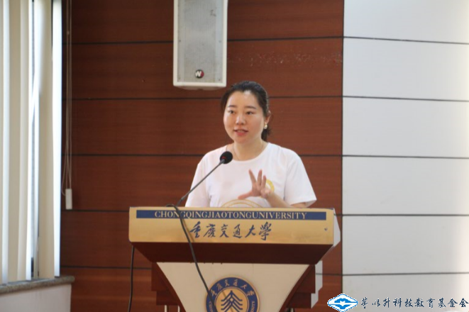 久久久精品国产亚洲成人满18免费网站