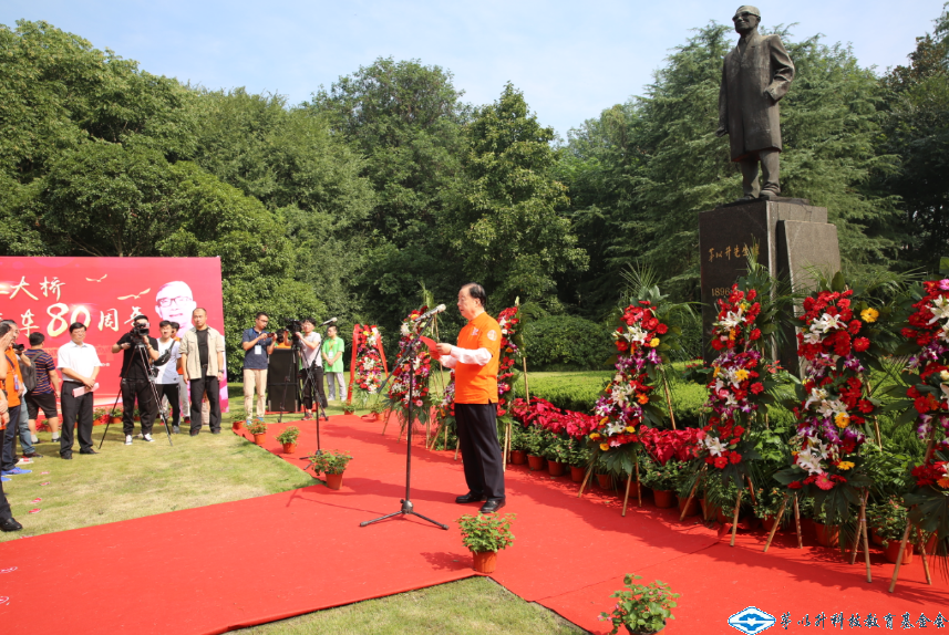 久久久精品国产亚洲成人满18免费网站