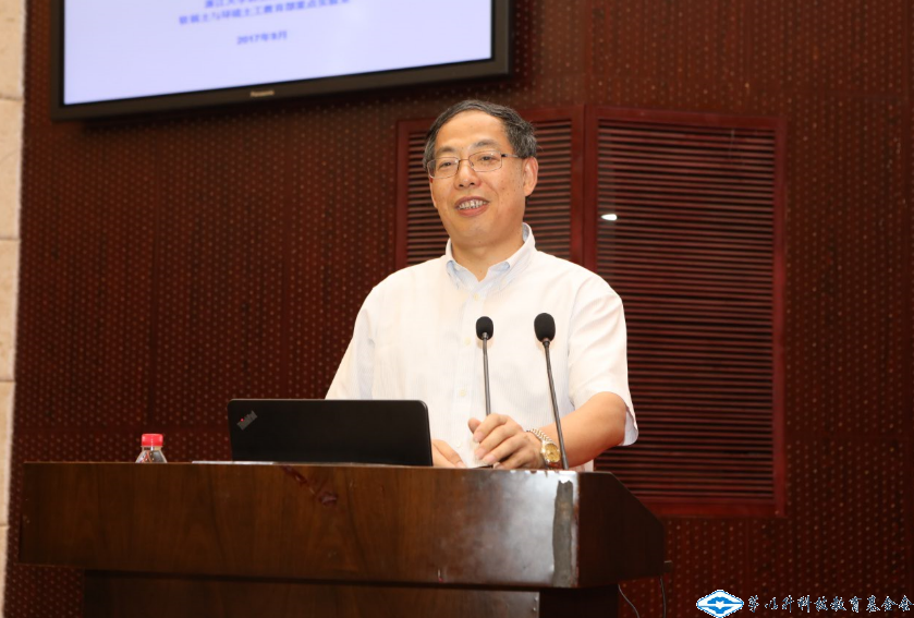 久久久精品国产亚洲成人满18免费网站