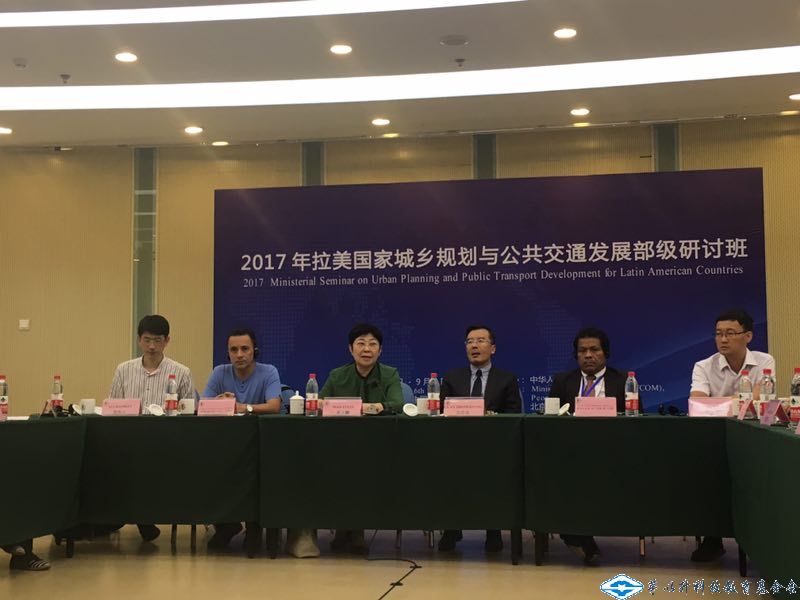 久久久精品国产亚洲成人满18免费网站