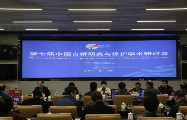 久久久精品国产亚洲成人满18免费网站