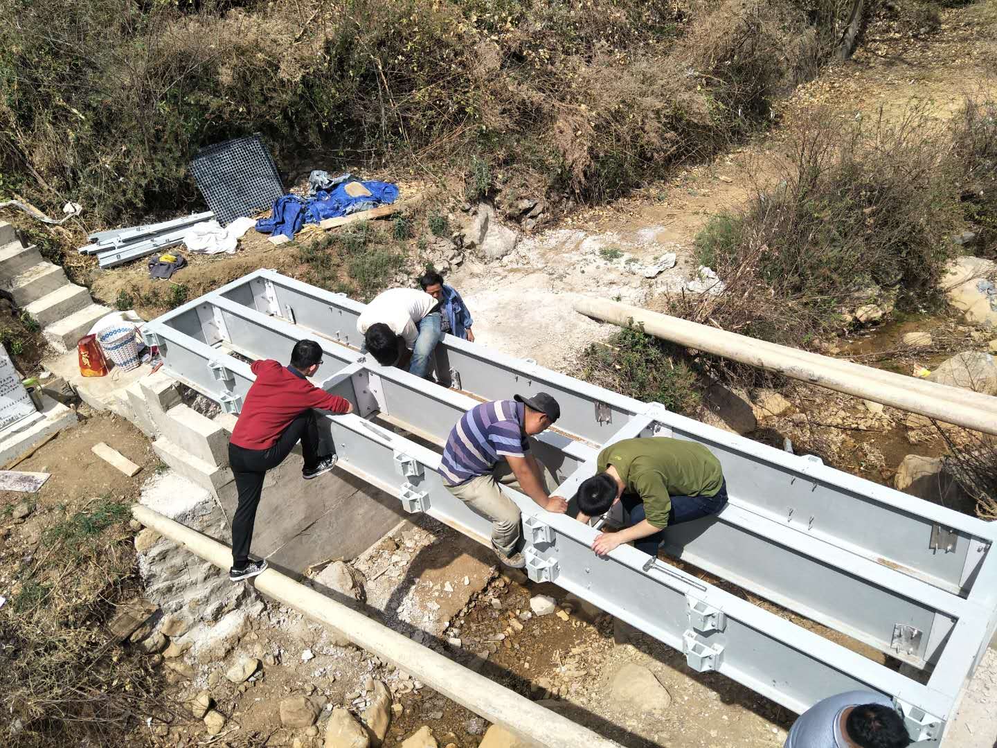 久久久精品国产亚洲成人满18免费网站