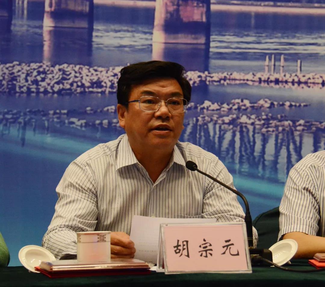 久久久精品国产亚洲成人满18免费网站