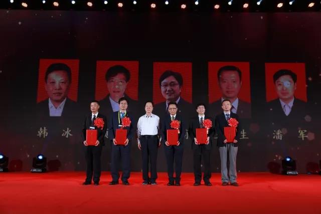 久久久精品国产亚洲成人满18免费网站