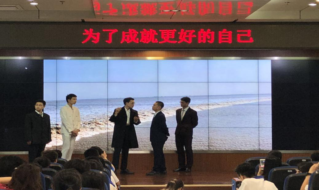 久久久精品国产亚洲成人满18免费网站